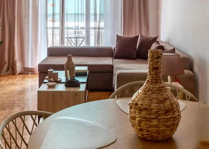 Kalagans Cosyhome With Free Parking